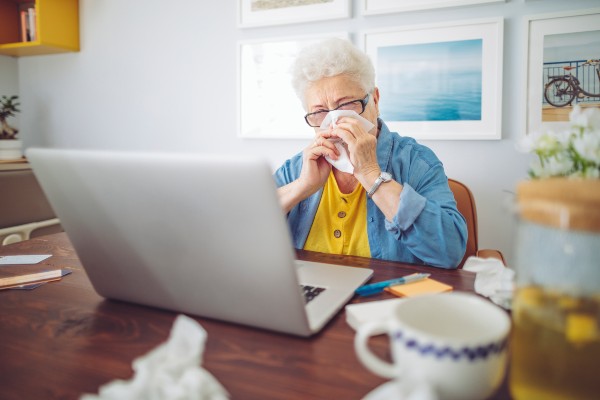 patient using engage consult